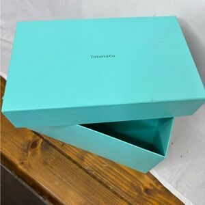 Tiffany & Co. Turquoise Gift Box